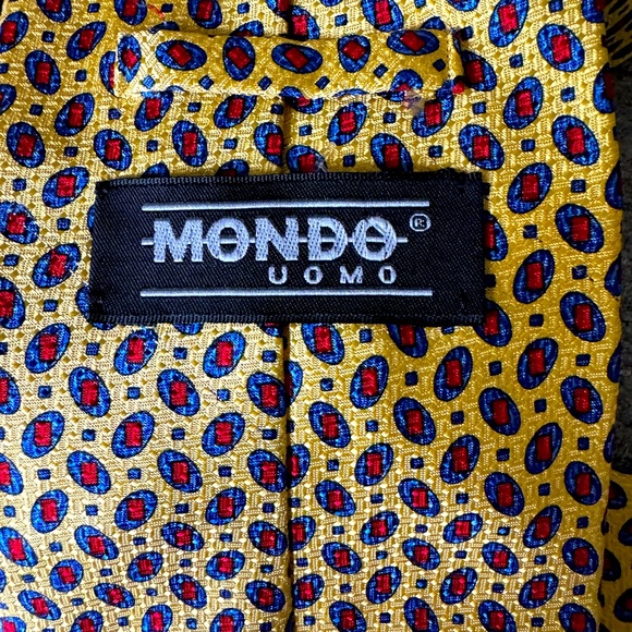 Mondo Uomo Men’s 100% Silk Tie, 4”🦋 - Picture 4 of 7